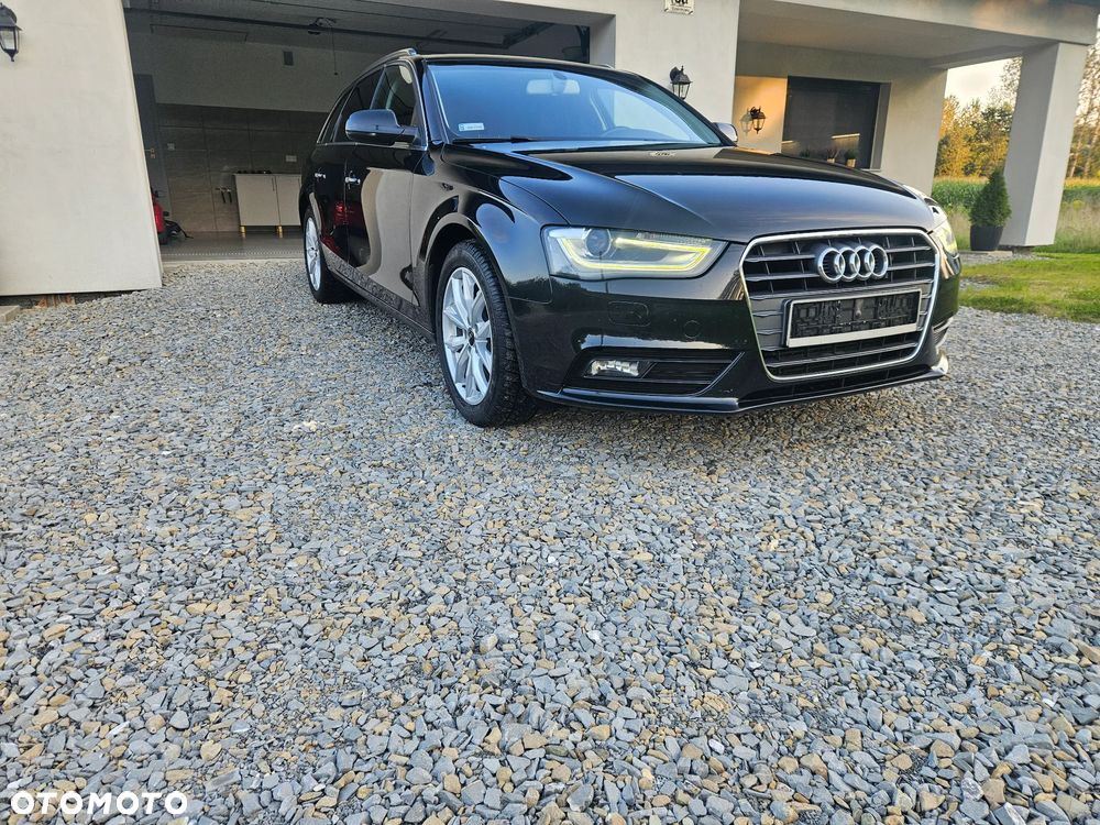 Audi A4 Avant - 13