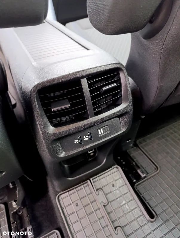 Peugeot Rifter 1.5 BlueHDI Allure S&S - 17