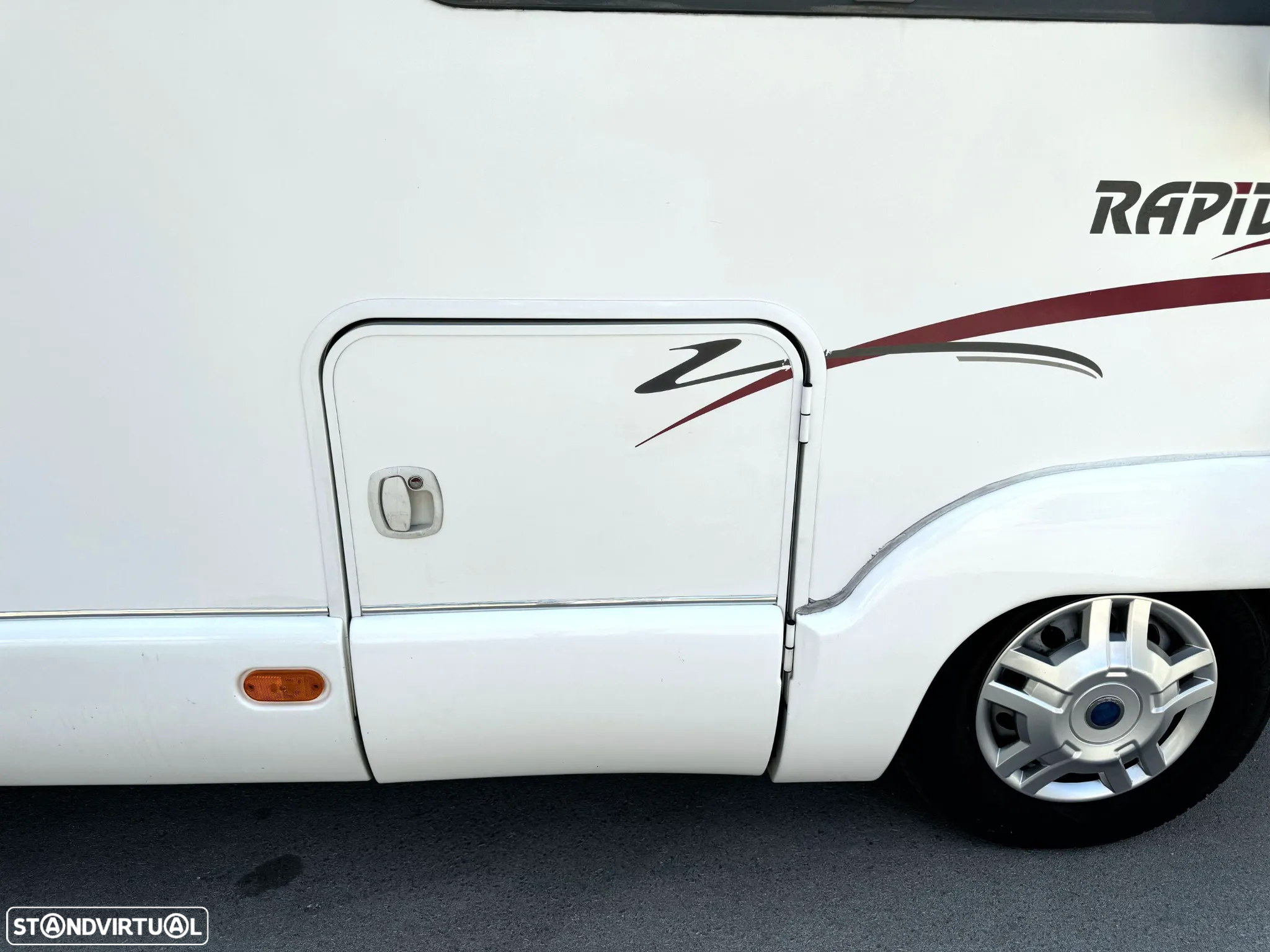 Rapido Serie 90dF 9090F 2.3JTD - 46