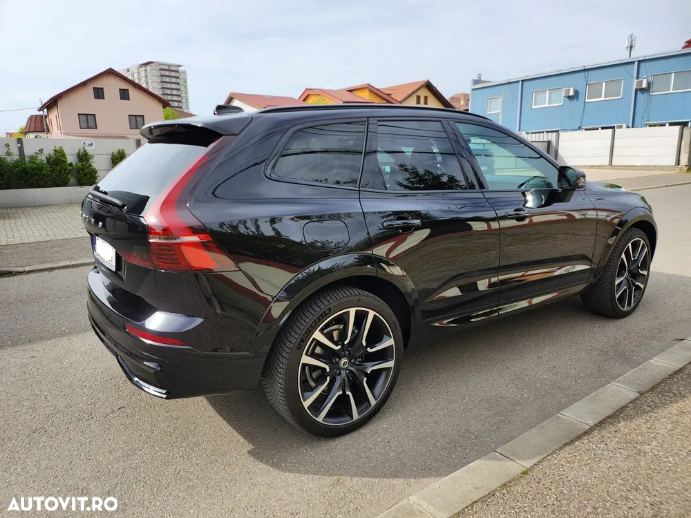 Volvo XC 60 T6 AWD Recharge Ultimate Black Edition - 7
