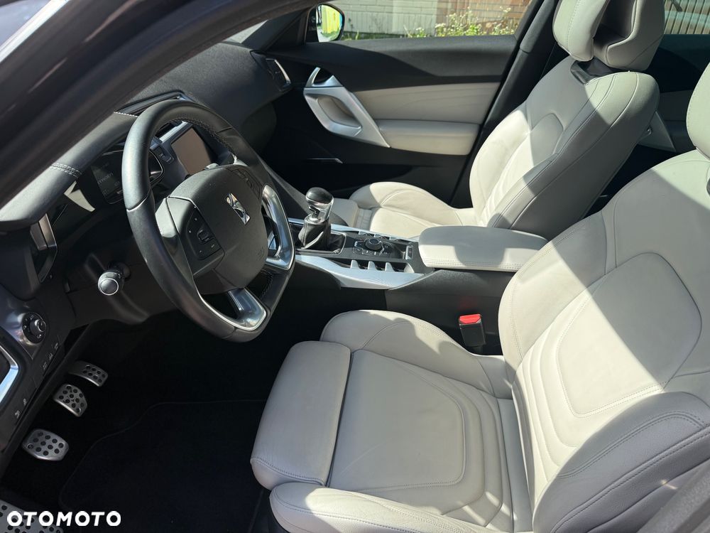 Citroën DS5 1.6 THP SportChic - 7
