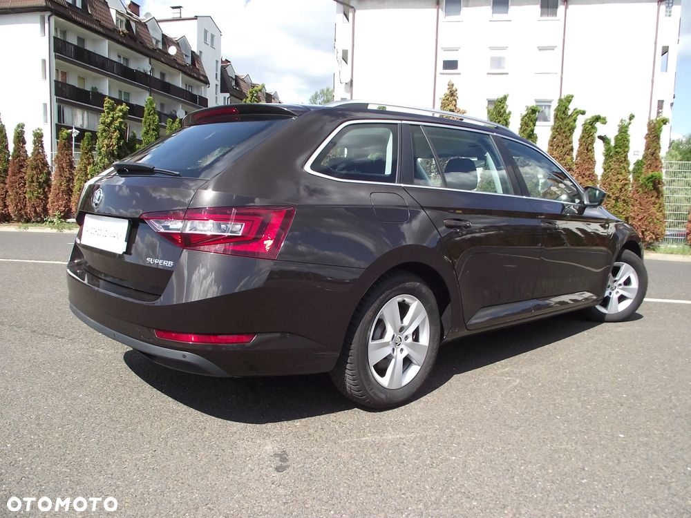 Skoda Superb 1.8 TSI Ambition - 8
