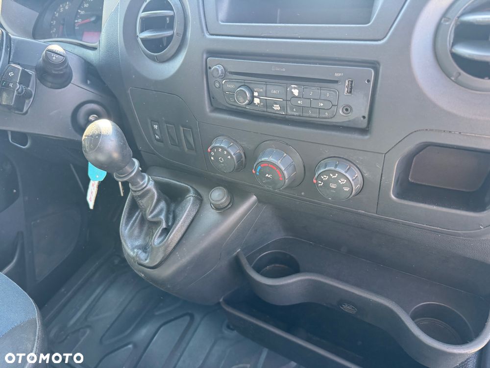 Renault Master 2013r. 6osob Brygadówka KLIMATYZACJA L2H2 - 15
