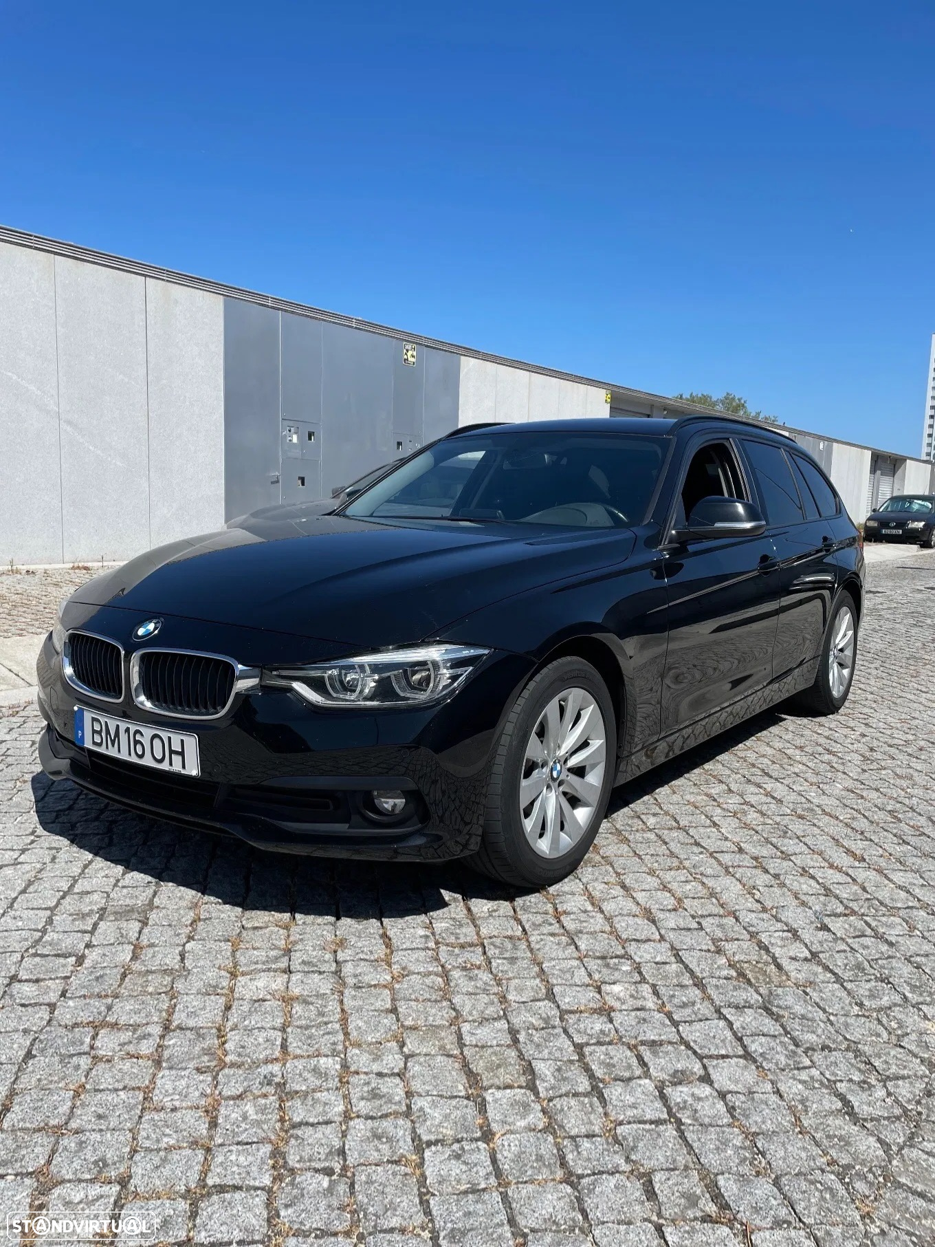 BMW 320 d Touring Aut. Sport Line - 2