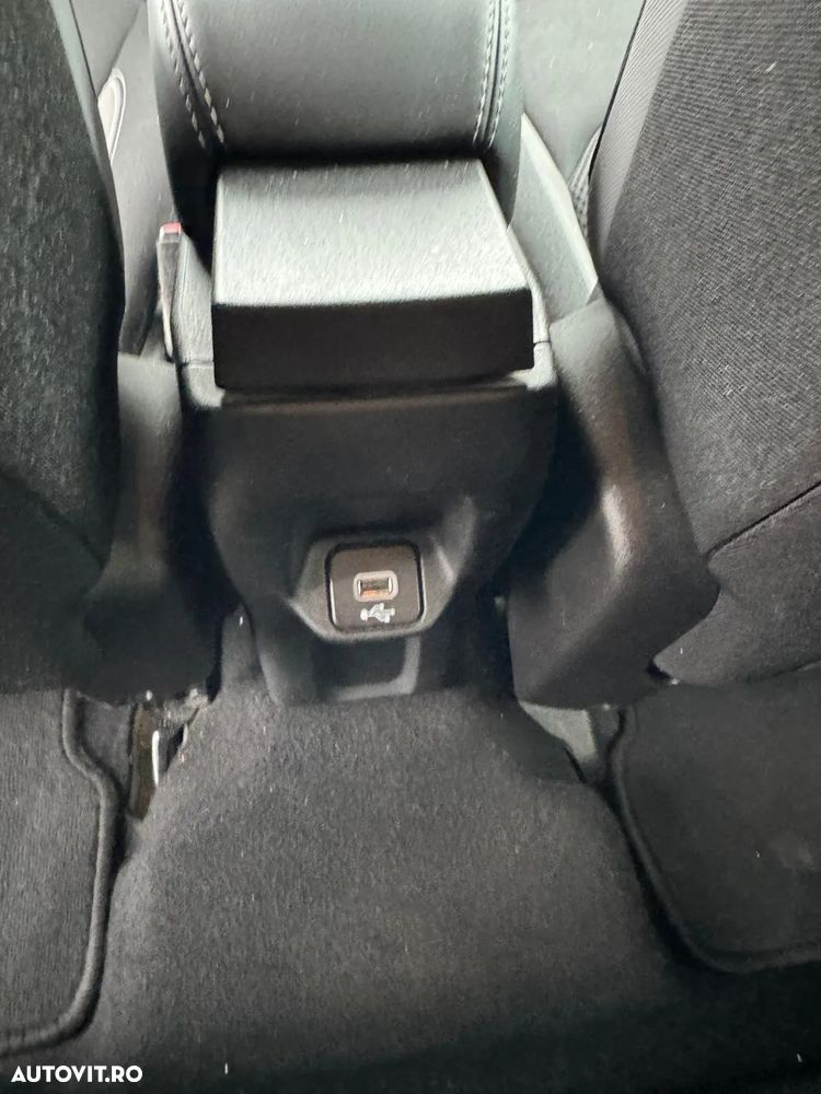 Jeep Renegade 1.3T 4xe AT6 PHEV Limited - 9