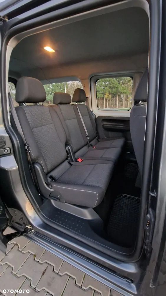 Volkswagen Caddy Maxi 2.0 TDI Trendline - 21