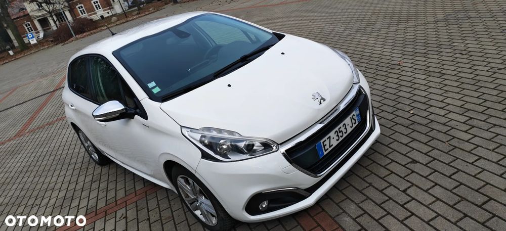 Peugeot 208 PureTech 82 Start & Stop Style - 13