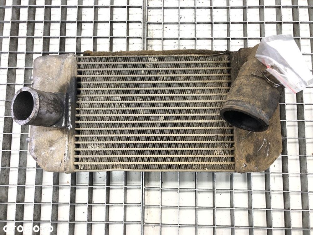 INTERCOOLER - 86.00 PLN - LAND ROVER DISCOVERY I (LJ) 1989 - 1998 2.5 TDI 4x4 83 kW [113 KM] olej - 3