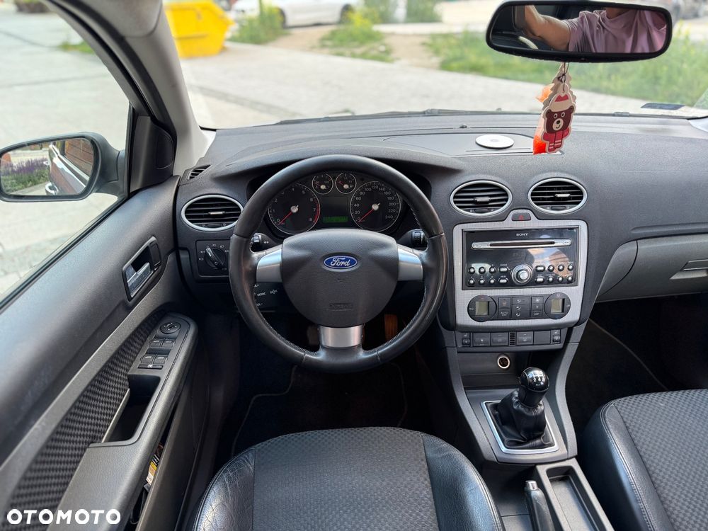 Ford Focus - 14