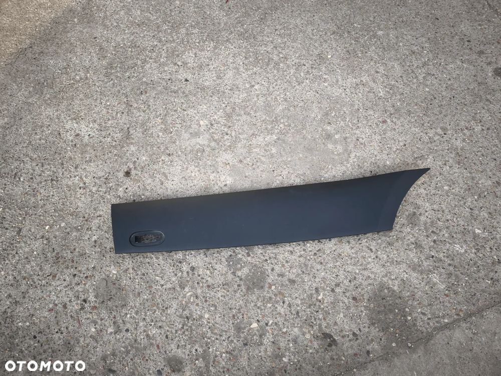Listwa boczna tył prawa A9106907300 Mercedes-Benz Sprinter 907 910 2018- - 1