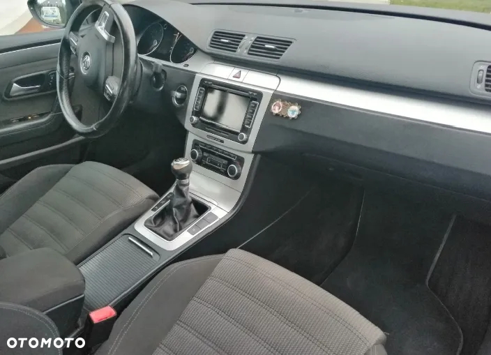 Volkswagen Passat 1.8 TSI Comfortline - 4