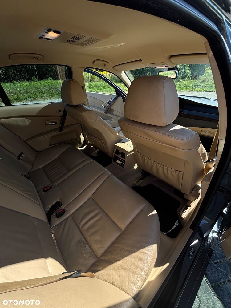 BMW Seria 5 - 13