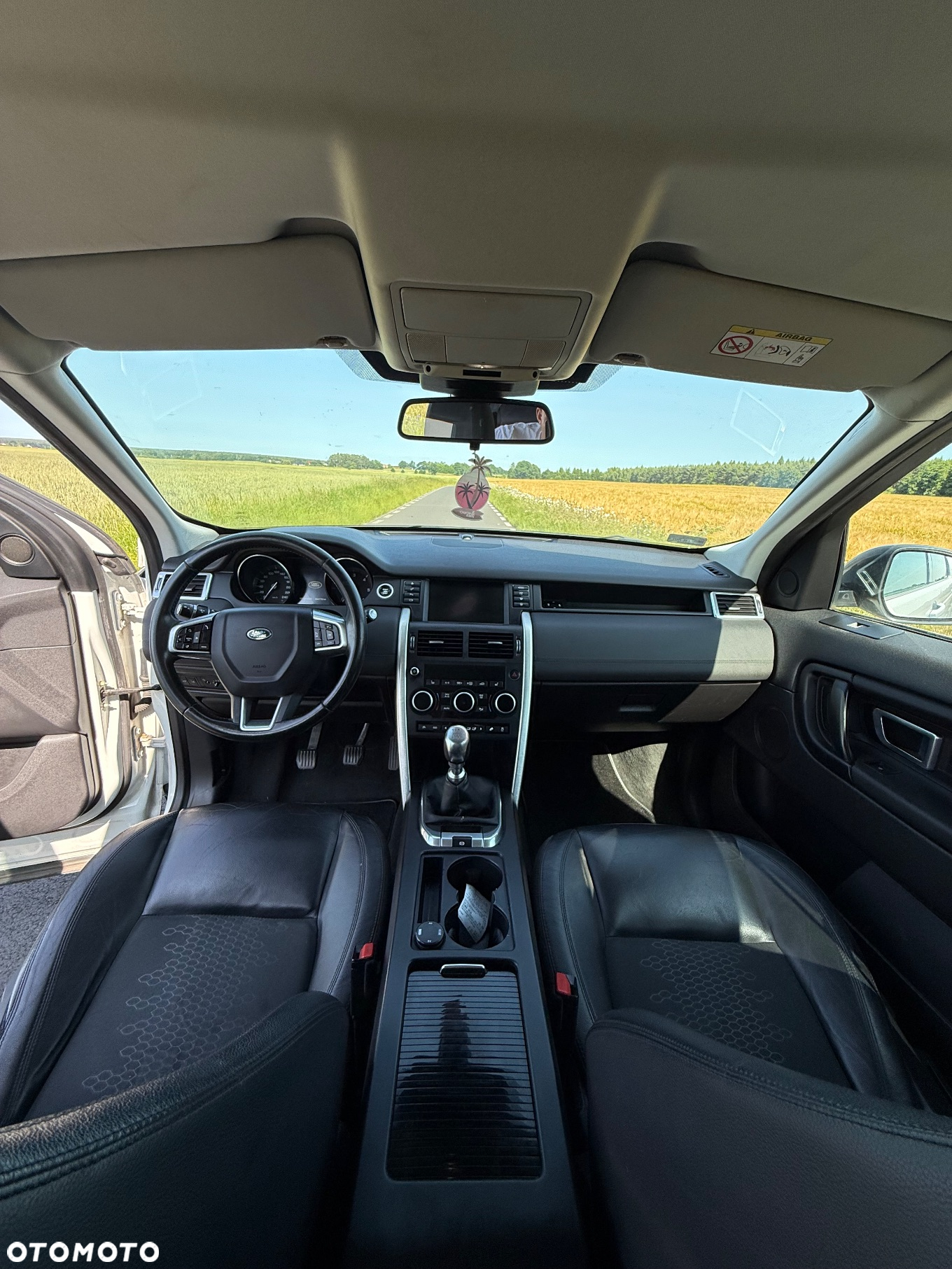 Land Rover Discovery Sport - 10