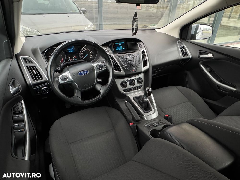 Ford Focus 1.0 EcoBoost Start-Stopp-System SYNC Edition - 24