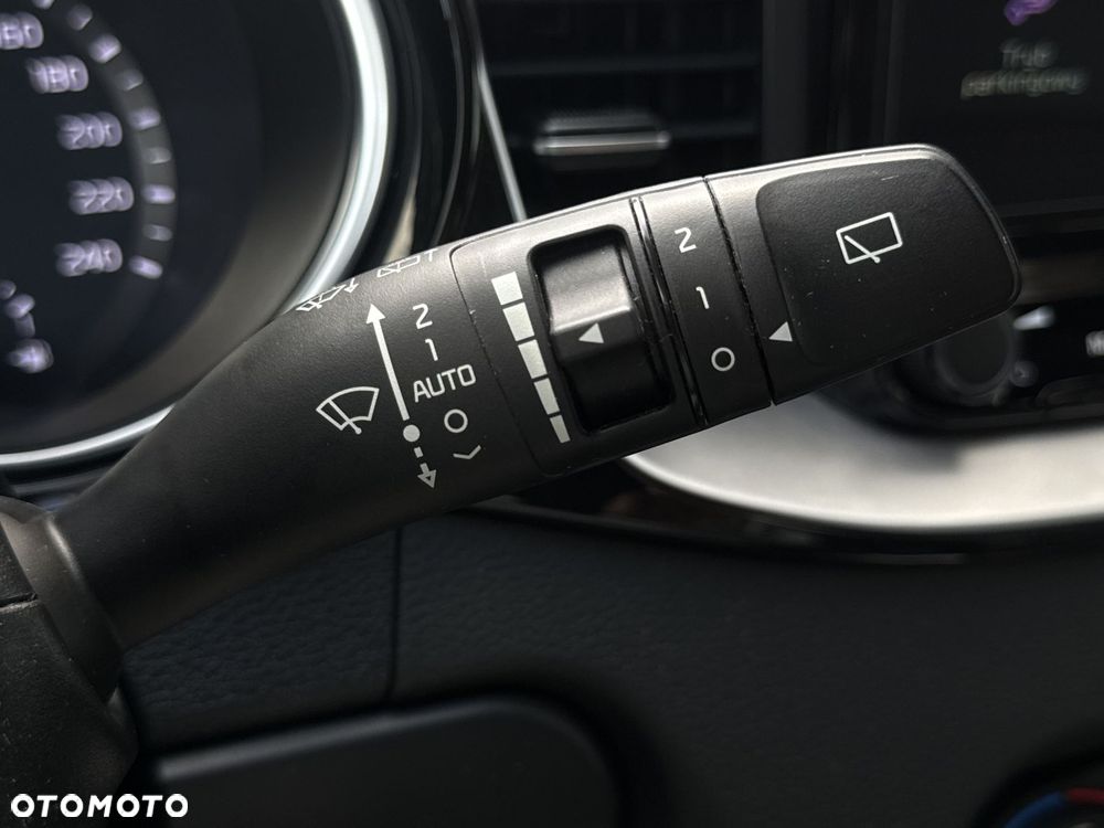 Kia Ceed 1.5 T-GDI Business Line Plus DCT - 30
