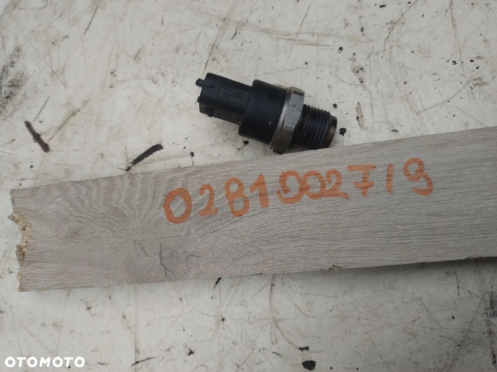 RENAULT 1,9dci SUZUKI 1,9DDIS  czujnik 0281002522ciśnienia paliwa 0281002719  0281002522 - 1