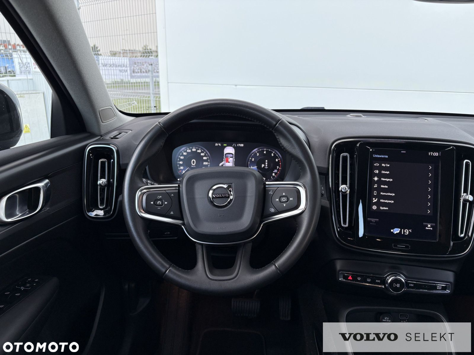 Volvo XC 40 - 13
