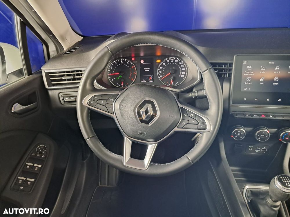 Renault Clio - 13