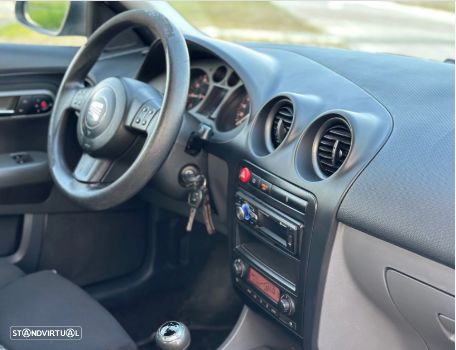 SEAT Ibiza 1.2 12V Reference - 18