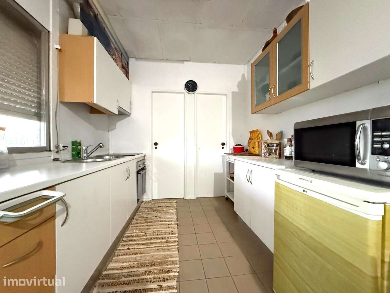 Casa térrea isolada no Torrão do Lameiro, situada junto à Ria - Grande imagem: 5/25