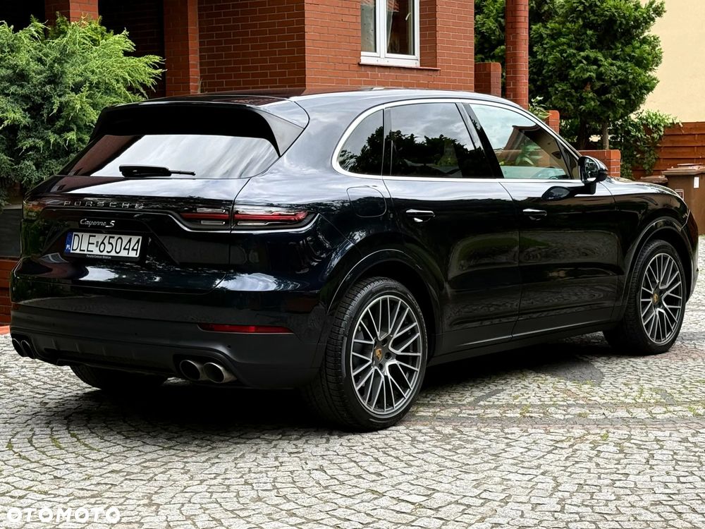 Porsche Cayenne S - 10