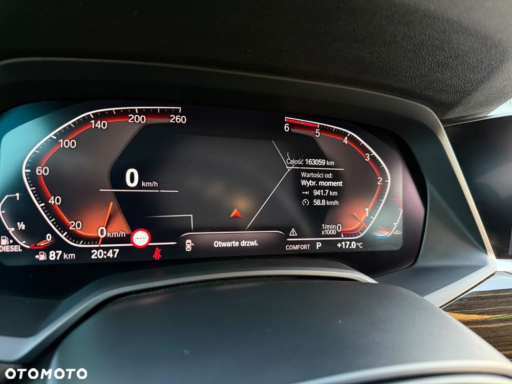 BMW X5 xDrive30d - 8
