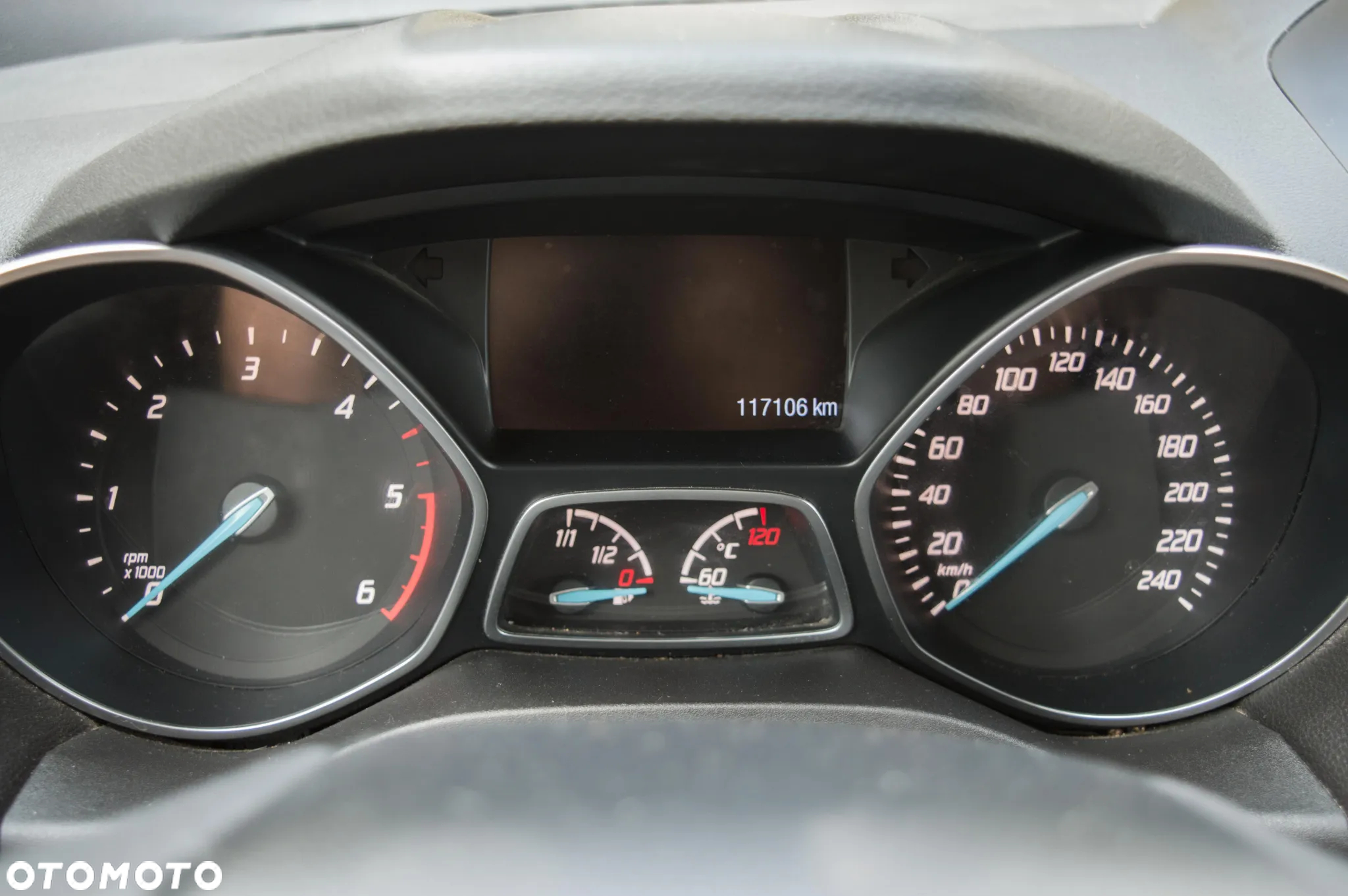 Ford Kuga 2.0 TDCi 4x4 Titanium - 19
