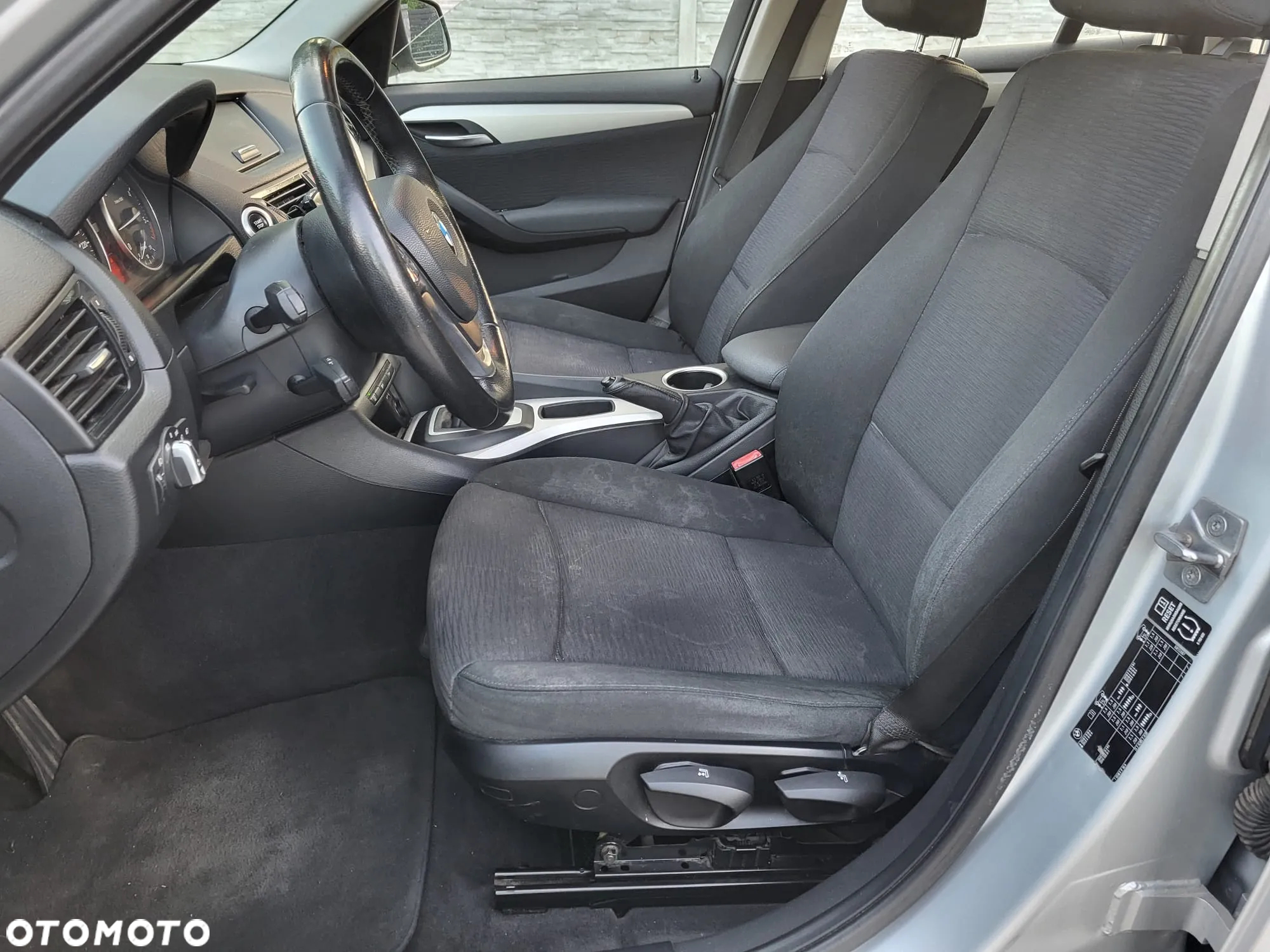 BMW X1 sDrive18d - 14