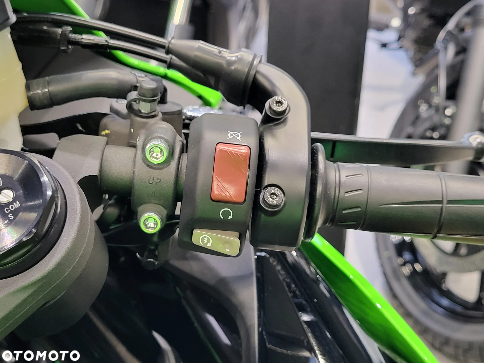 Kawasaki ZX - 17
