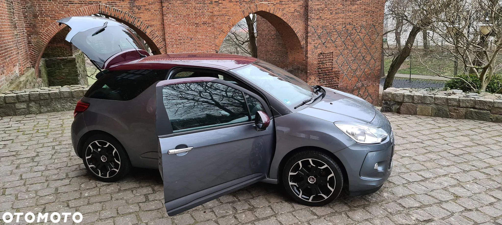 Citroën DS3 VTi 120 SoChic - 1
