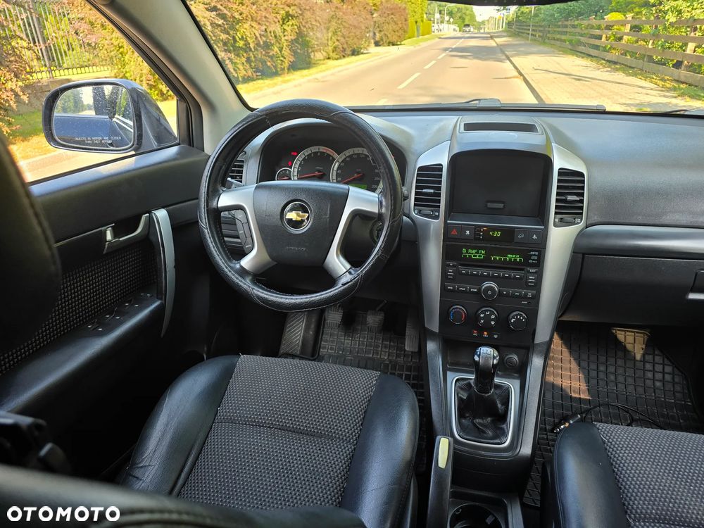 Chevrolet Captiva 2.4 4WD 7 Sitzer LT - 27