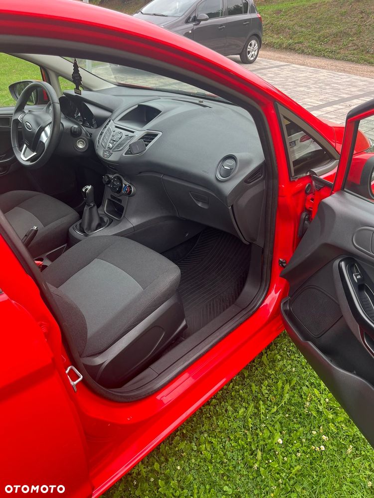 Ford Fiesta - 2