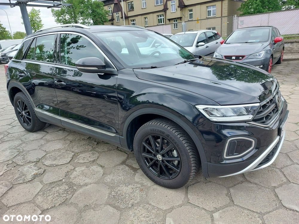 Volkswagen T-Roc - 3