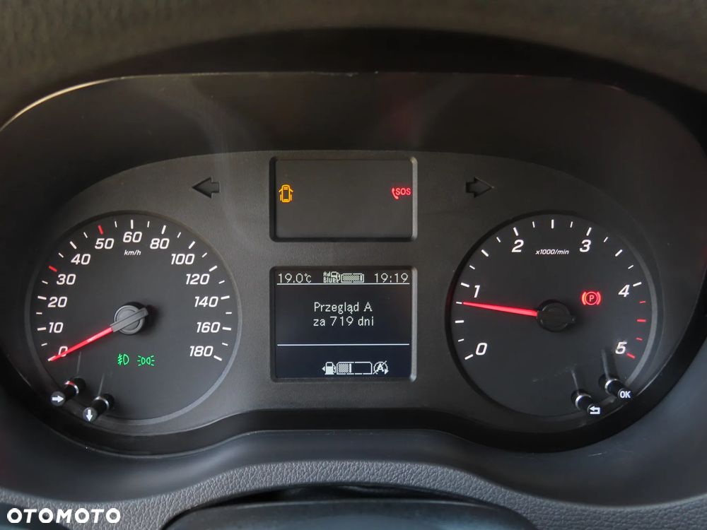 Mercedes-Benz Sprinter 519 CDI 190 KM Chłodnia Winda Załadowcza BÄR 750 Kg Agregat Zasilany Na Postoju 230 V Izoterma ACORD 3500 mm Dł. 6 Euro Palet Rozstaw Osi L2- 3665 mm, DMC 3500 Kg Tylne Koła Bliźniacze WZMACNIANY Stan Wizualny I Techniczny NOWY Tak Jak Z Taśmy Produkcyjnej Gotowy Dostępny OKAZJA POLECAM - 39