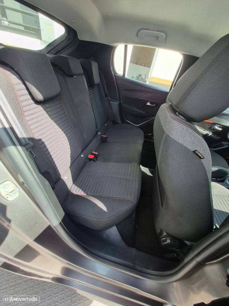 Peugeot 208 1.2 PureTech Active Pack - 23