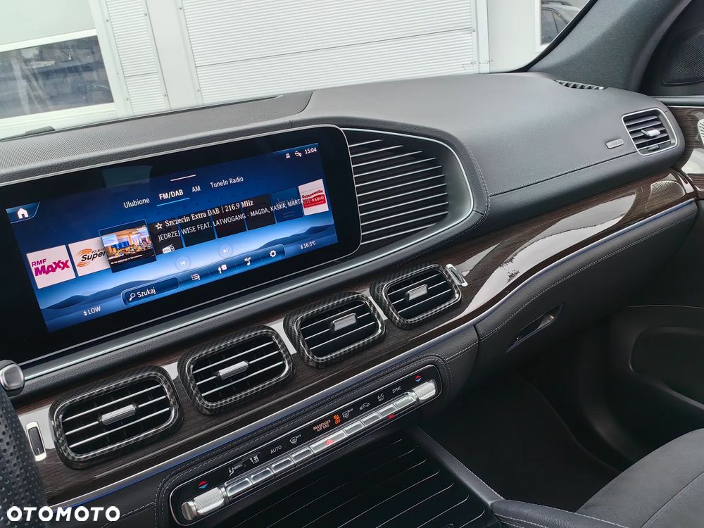 Mercedes-Benz GLE - 12