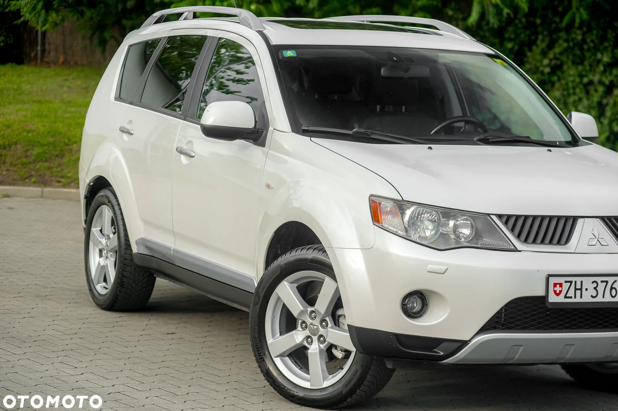 Mitsubishi Outlander 2.4 Invite CVT - 2