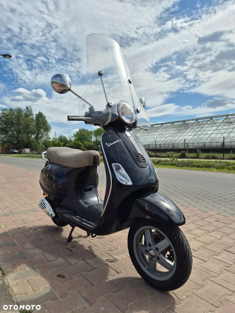 Piaggio Vespa - 3