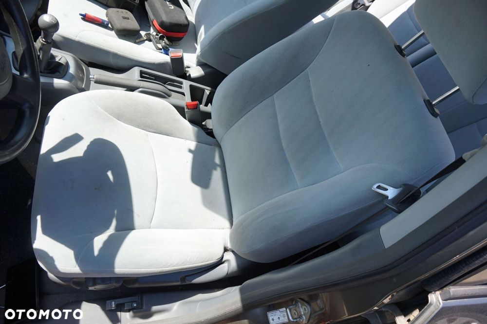 HONDA CITY IV 2007 NH701M 1.4 8V L13A8 82KM BEŻOWY na części - 16