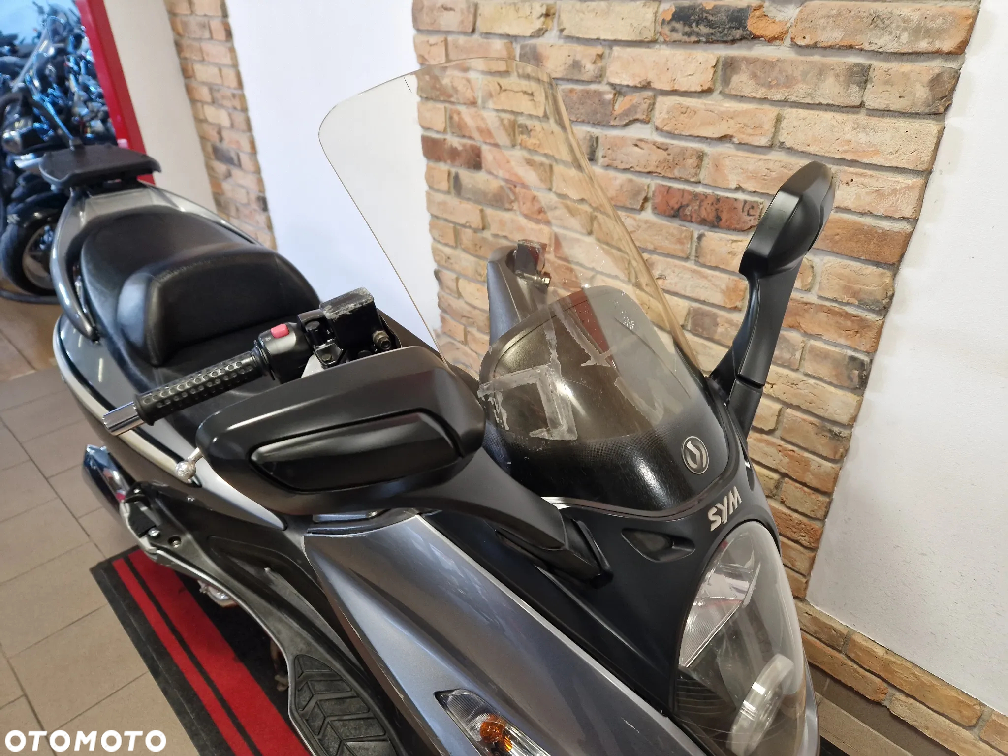 SYM GTS - 35