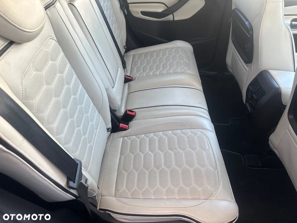 Ford Kuga 2.0 TDCi 4x4 Vignale - 27