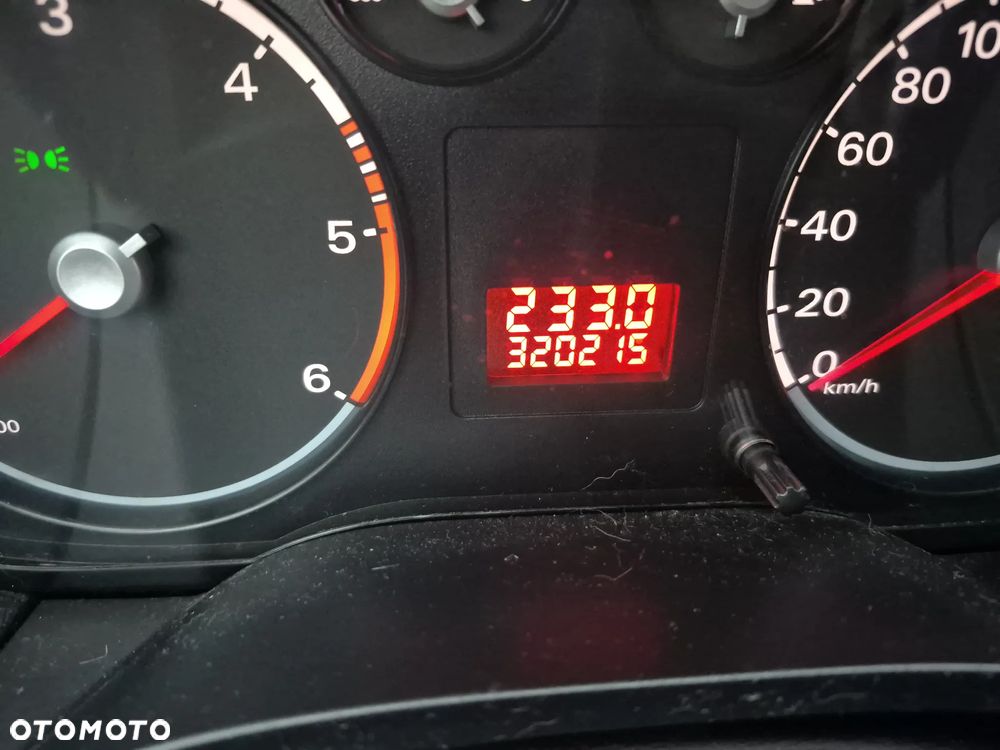 Ford Focus 1.6 TDCi Trend - 12