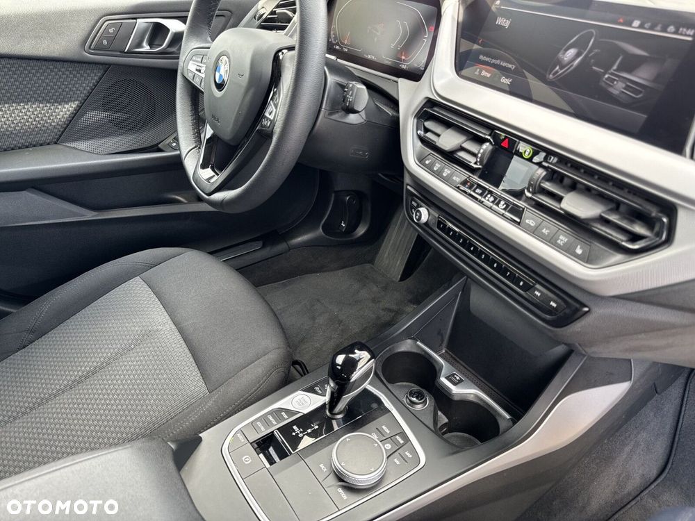 BMW Seria 1 118i Advantage - 27