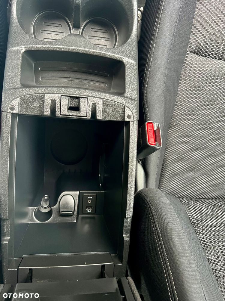 Nissan Qashqai 1.2 DIG-T Acenta Xtronic EU6 - 33