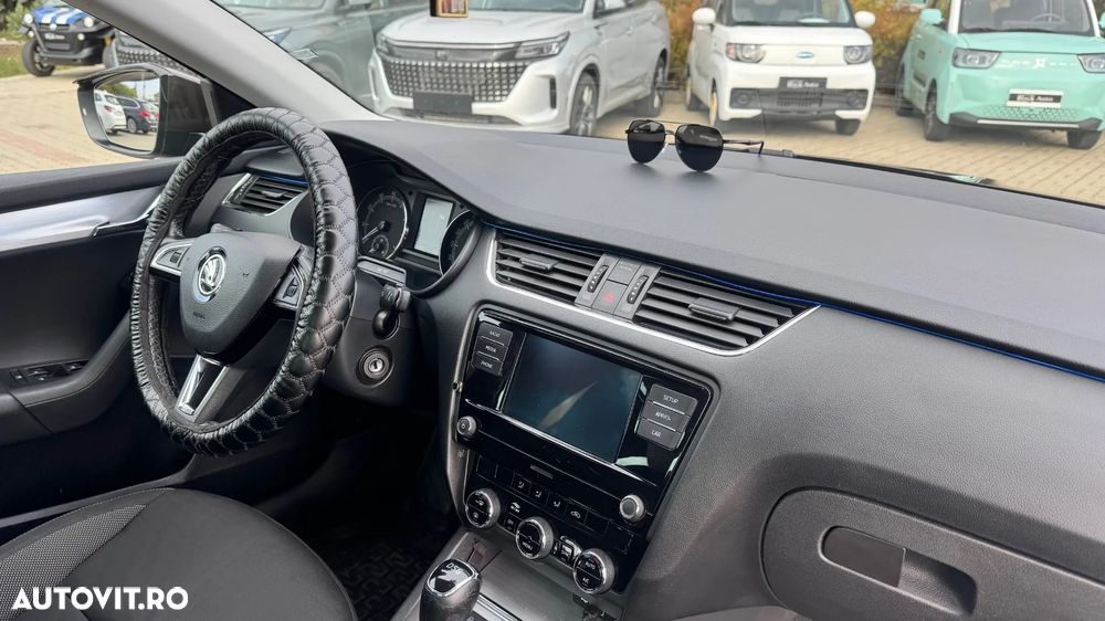 Skoda Octavia - 15