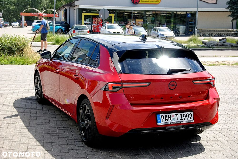 Opel Astra 1.2 Turbo GS Line - 8