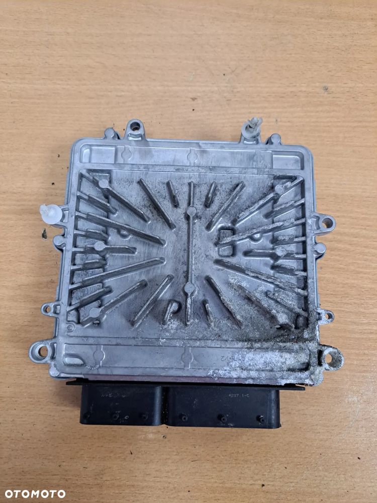 komputer VOLVO V70 S60 XC70 XC90 2.4 30771550 AB 0281012103 DA - 2