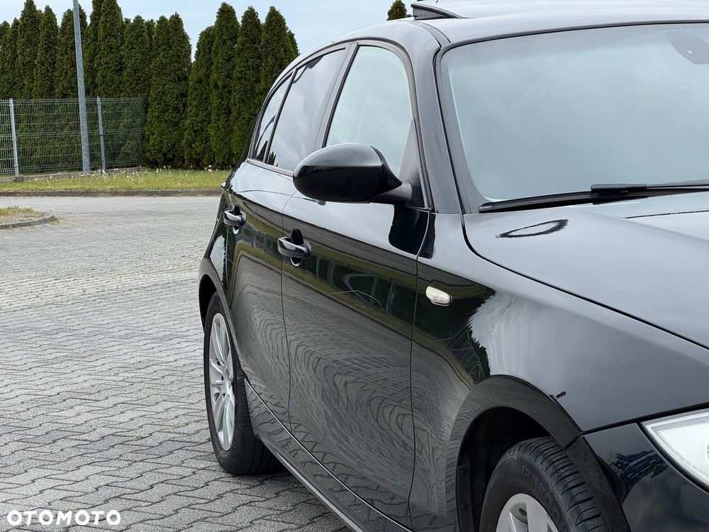 BMW Seria 1 - 30