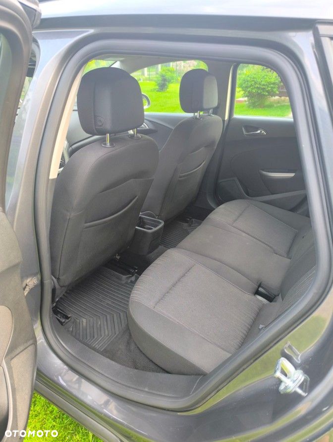 Opel Astra 1.7 CDTI Cosmo - 13
