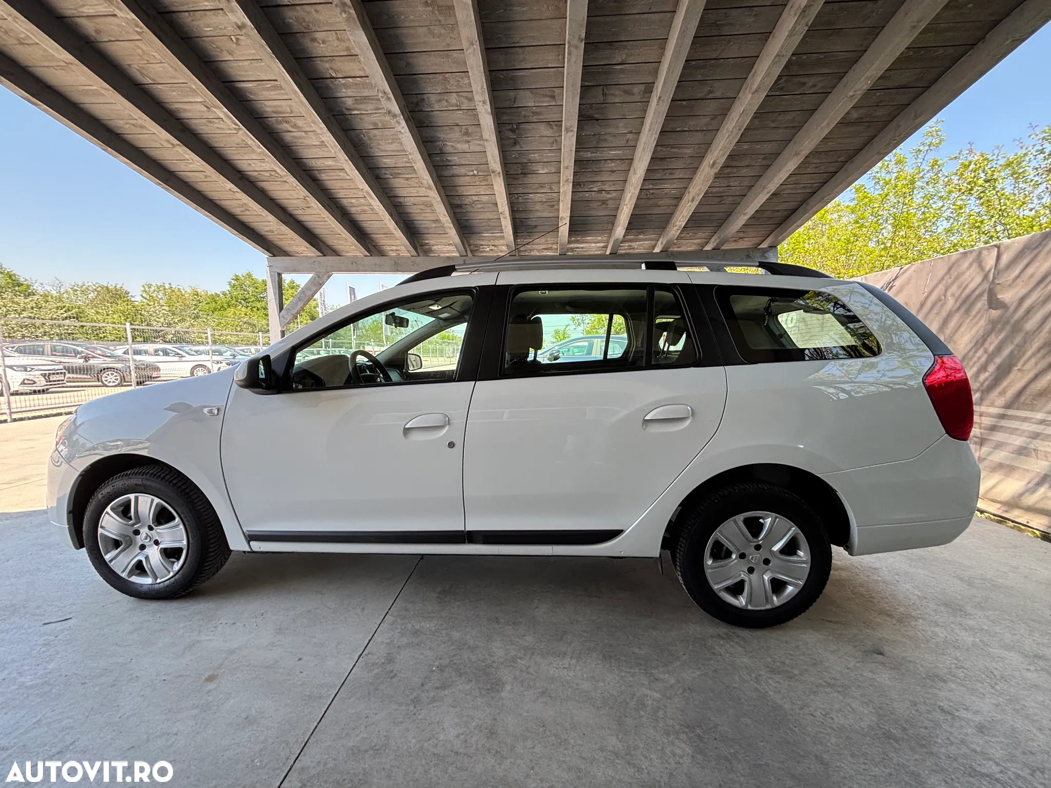 Dacia Logan MCV 1.5 Blue dCi Laureate - 11
